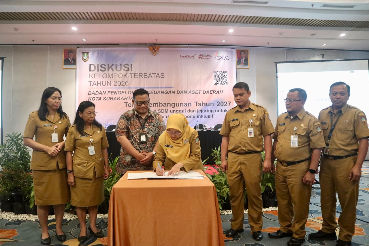 Diskusi Kelompok Terbatas: Penguatan SDM Unggul dan Jejaring Pariwisata serta Ekonomi Inklusif